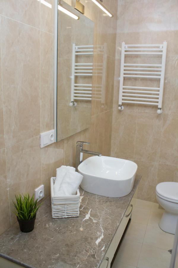 Aura Sameba, Luxury Apartment Tbilisi Zewnętrze zdjęcie