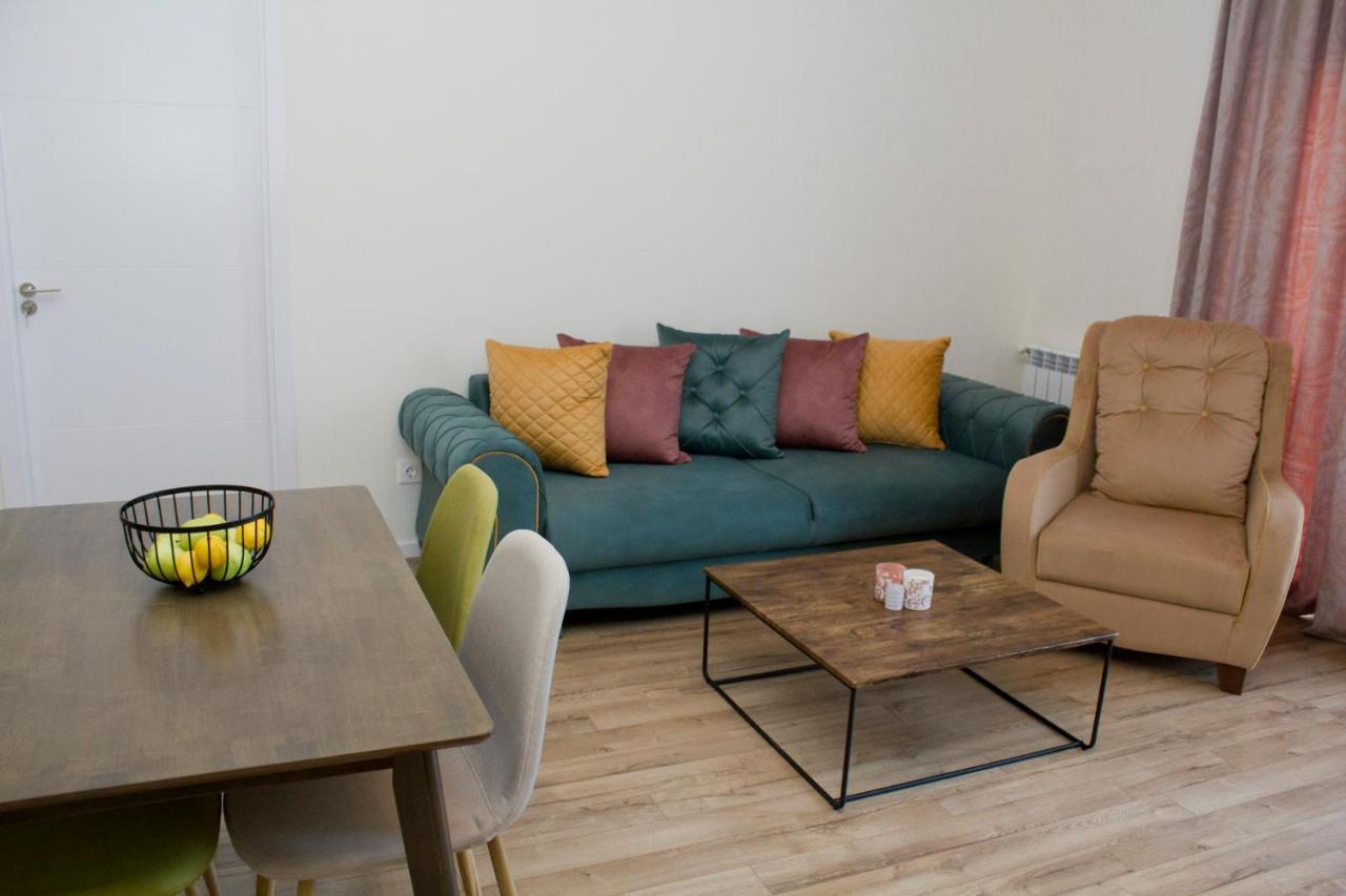 Aura Sameba, Luxury Apartment Tbilisi Zewnętrze zdjęcie